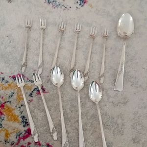 Tudor plate oneida community